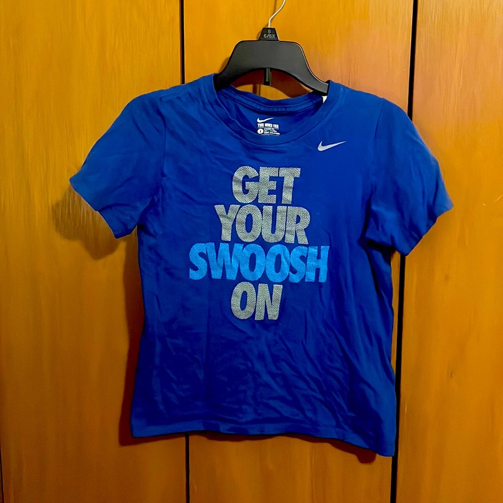 Nike boys T shirt